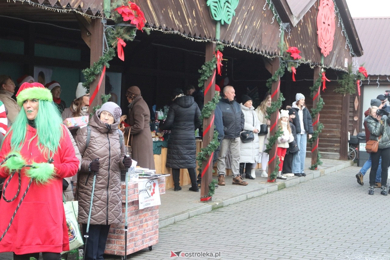 Jarmark Bożonarodzeniowy w Kadzidle [14.12.2025] - zdjęcie #90 - eOstroleka.pl