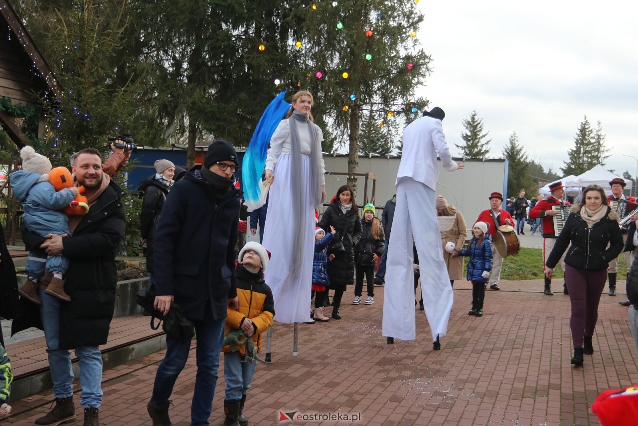 Jarmark Bożonarodzeniowy w Kadzidle [14.12.2025] - zdjęcie #70 - eOstroleka.pl