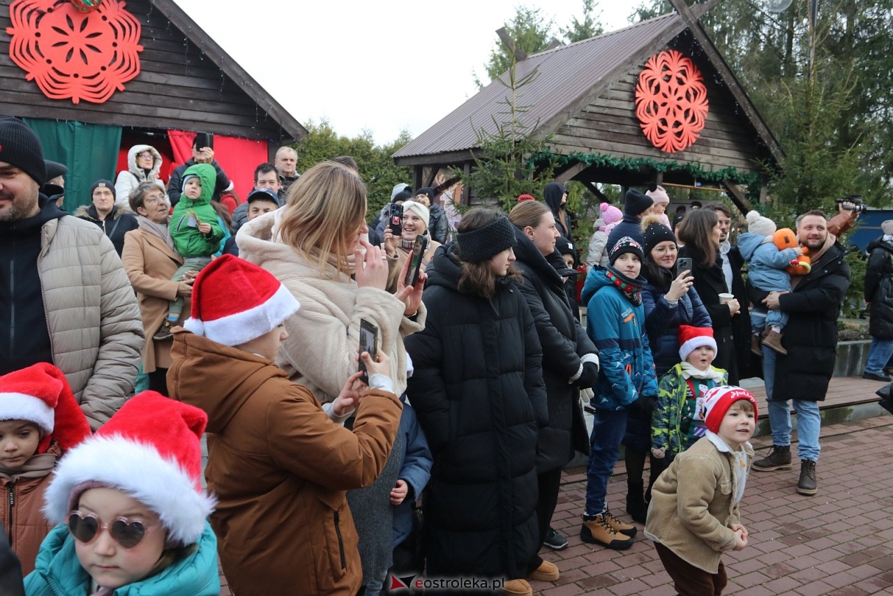 Jarmark Bożonarodzeniowy w Kadzidle [14.12.2025] - zdjęcie #68 - eOstroleka.pl