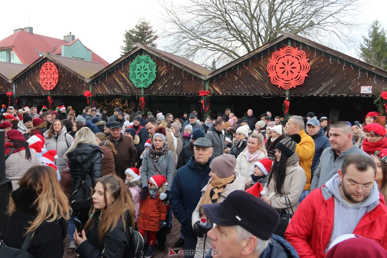 Jarmark Bożonarodzeniowy w Kadzidle [14.12.2025] - zdjęcie #54 - eOstroleka.pl