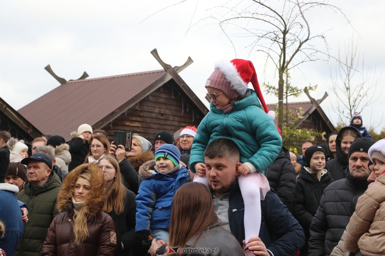 Jarmark Bożonarodzeniowy w Kadzidle [14.12.2025] - zdjęcie #49 - eOstroleka.pl