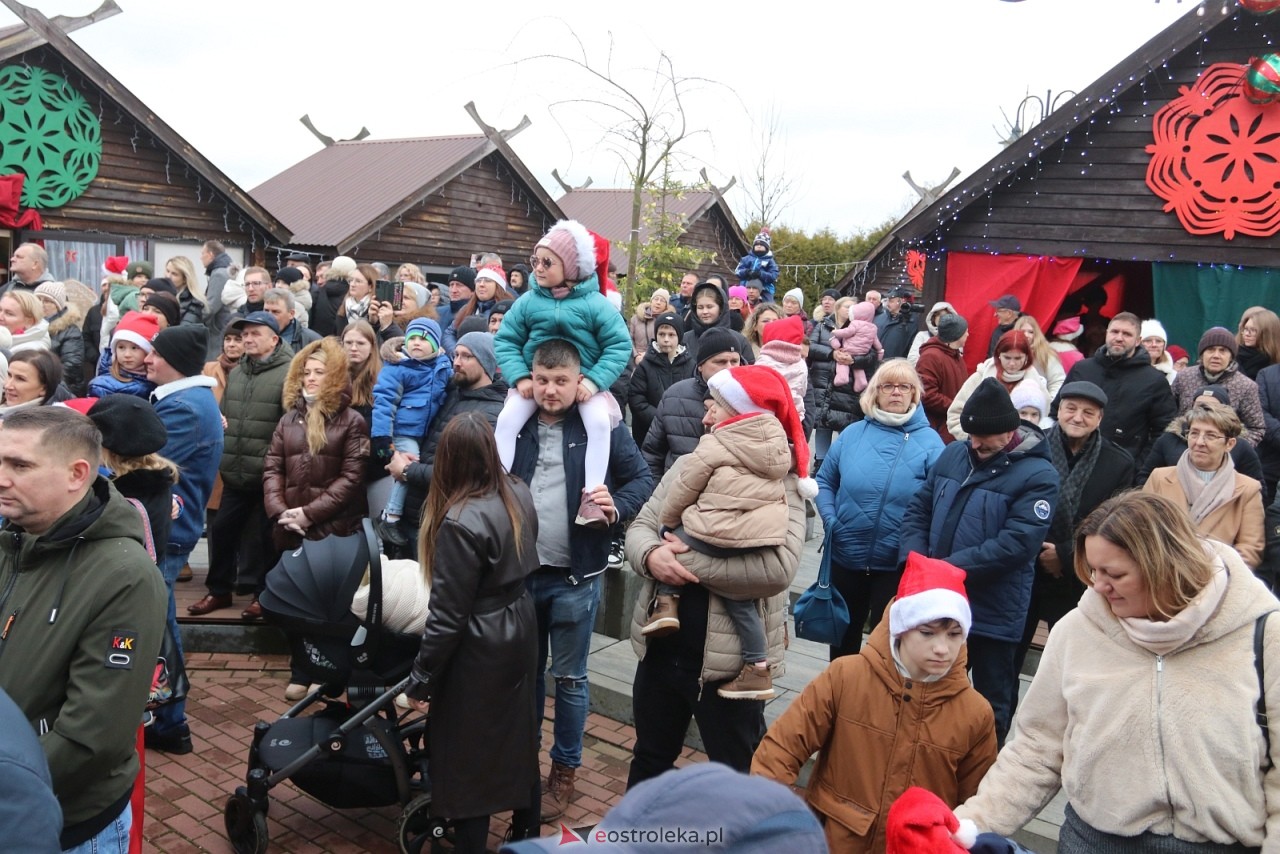 Jarmark Bożonarodzeniowy w Kadzidle [14.12.2025] - zdjęcie #45 - eOstroleka.pl