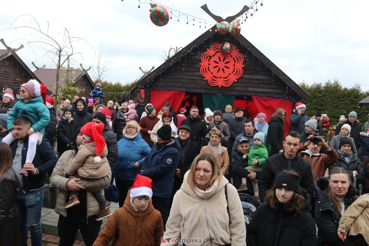 Jarmark Bożonarodzeniowy w Kadzidle [14.12.2025] - zdjęcie #44 - eOstroleka.pl