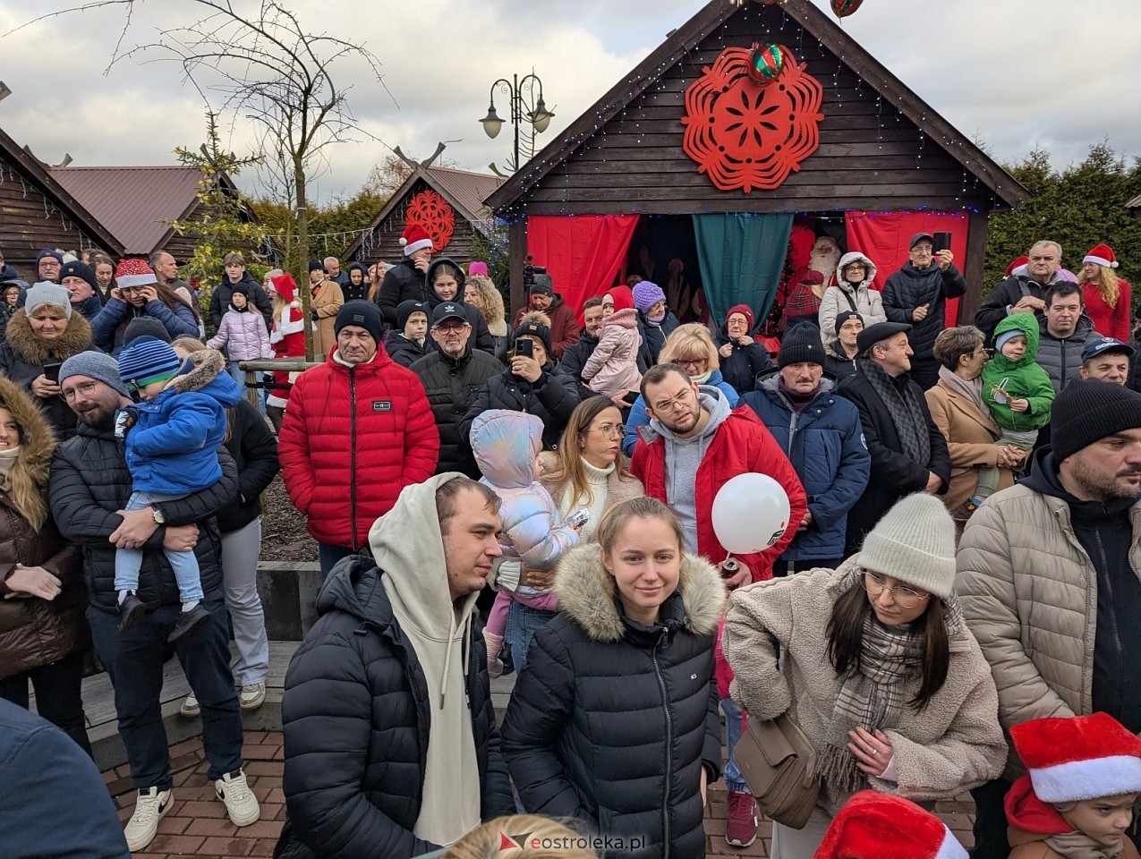 Jarmark Bożonarodzeniowy w Kadzidle [14.12.2025] - zdjęcie #17 - eOstroleka.pl