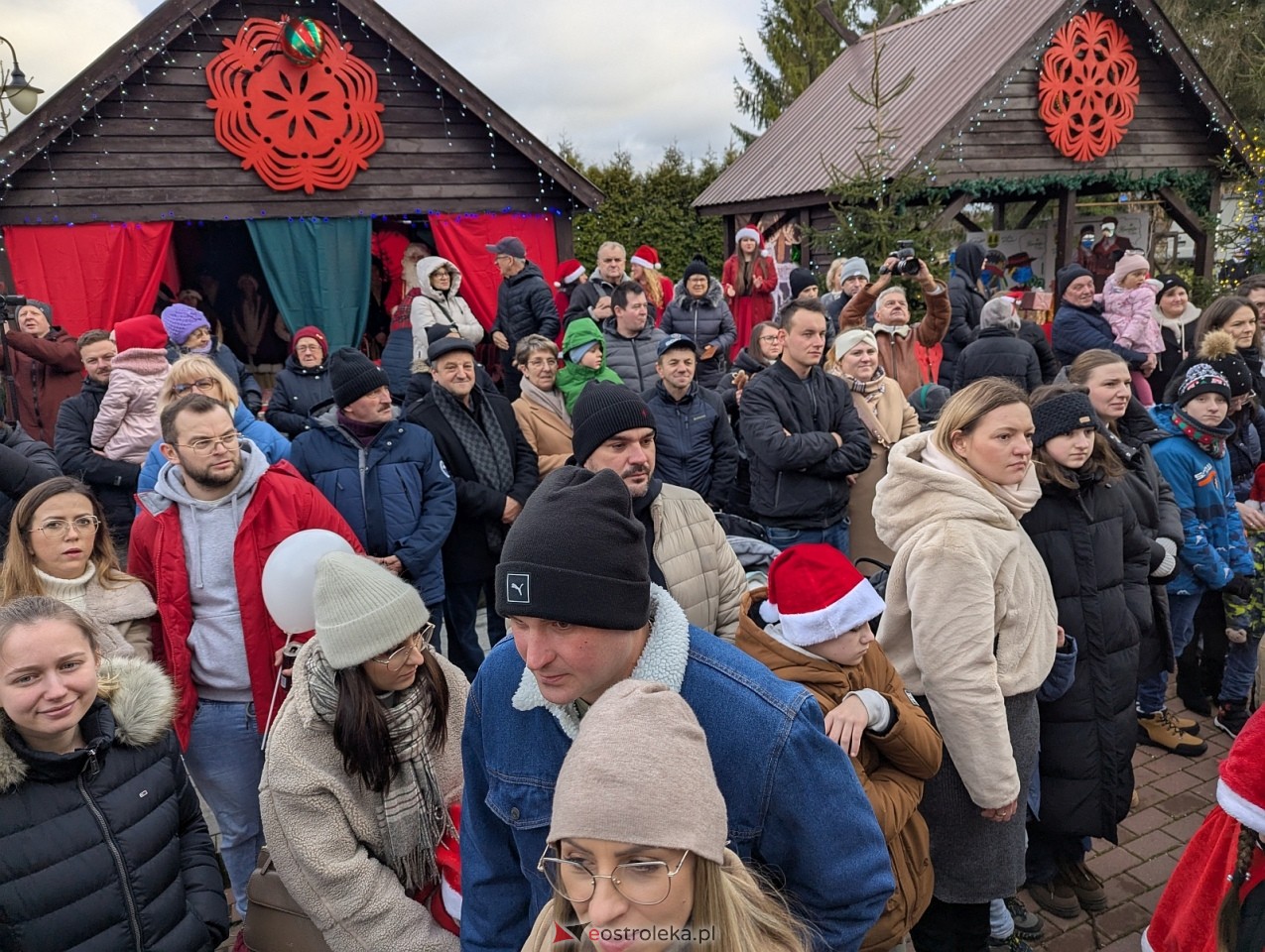 Jarmark Bożonarodzeniowy w Kadzidle [14.12.2025] - zdjęcie #14 - eOstroleka.pl