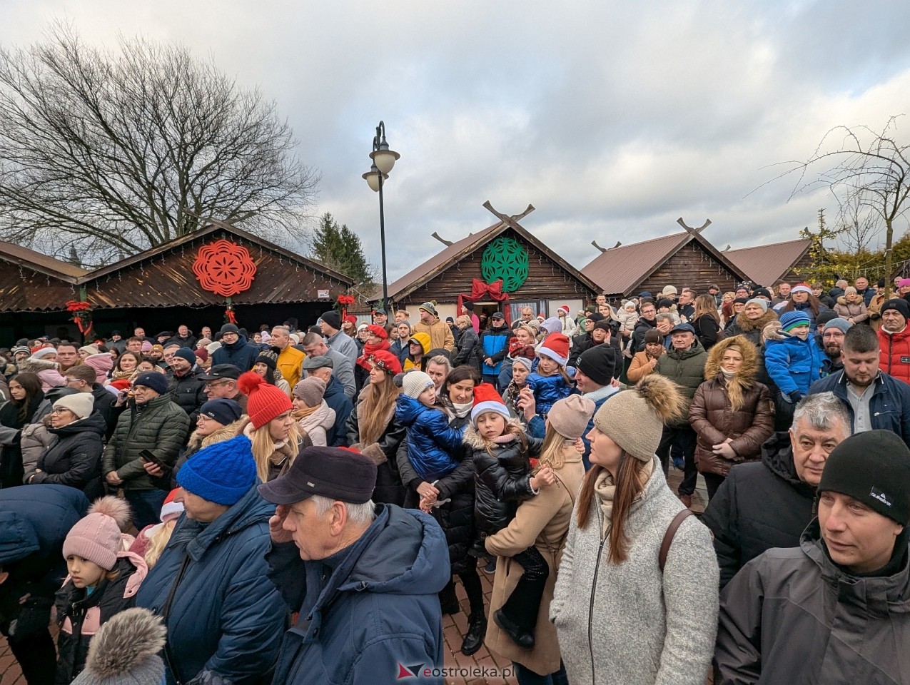 Jarmark Bożonarodzeniowy w Kadzidle [14.12.2025] - zdjęcie #12 - eOstroleka.pl