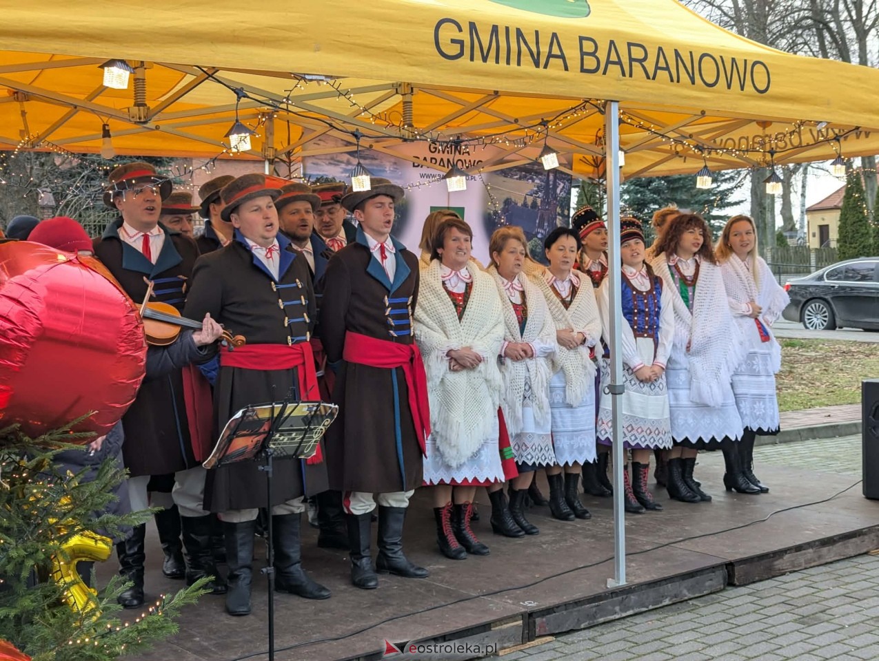 Spotkanie opłatkowe w Baranowie [14.12.2025] - zdjęcie #16 - eOstroleka.pl