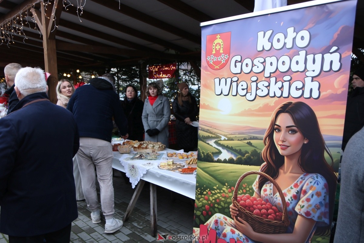 Jarmark Bożonarodzeniowy w Czerwinie [14.12.2025] - zdjęcie #107 - eOstroleka.pl