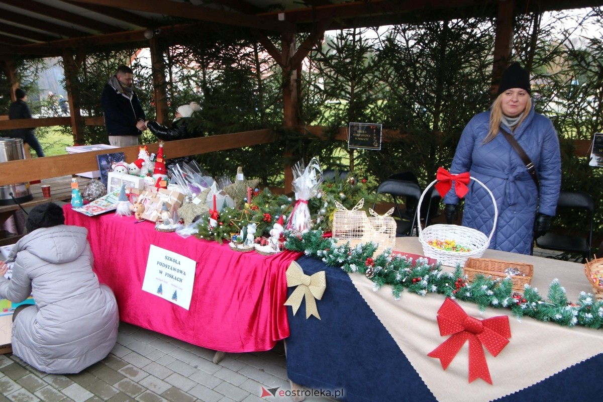 Jarmark Bożonarodzeniowy w Czerwinie [14.12.2025] - zdjęcie #82 - eOstroleka.pl
