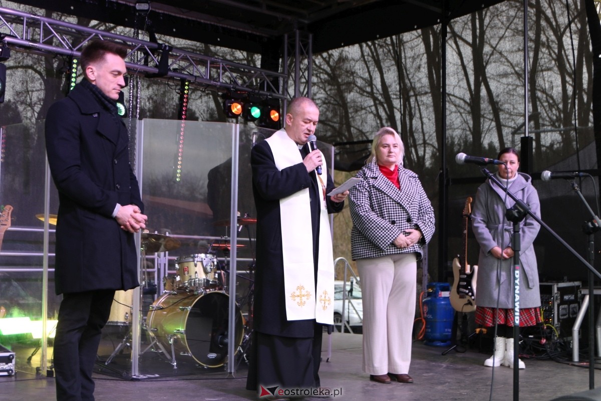 Jarmark Bożonarodzeniowy w Czerwinie [14.12.2025] - zdjęcie #63 - eOstroleka.pl