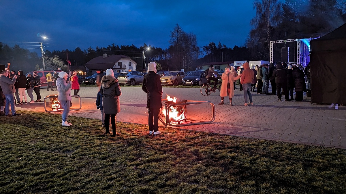 Jarmark Bożonarodzeniowy w Czerwinie [14.12.2025] - zdjęcie #6 - eOstroleka.pl