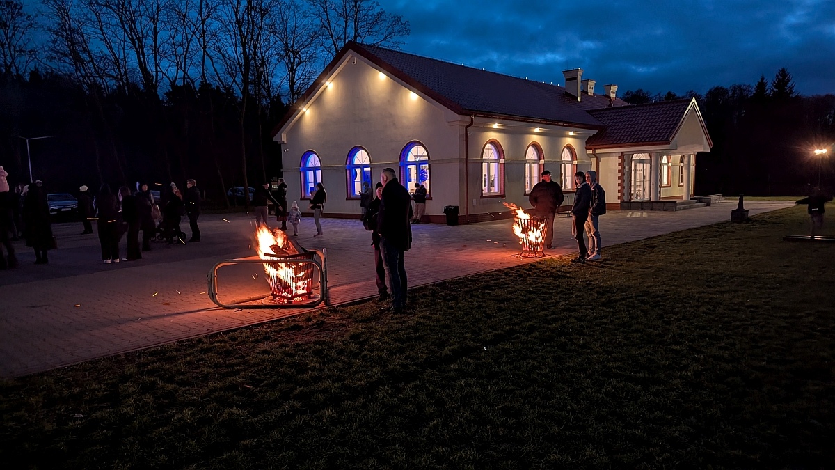 Jarmark Bożonarodzeniowy w Czerwinie [14.12.2025] - zdjęcie #4 - eOstroleka.pl