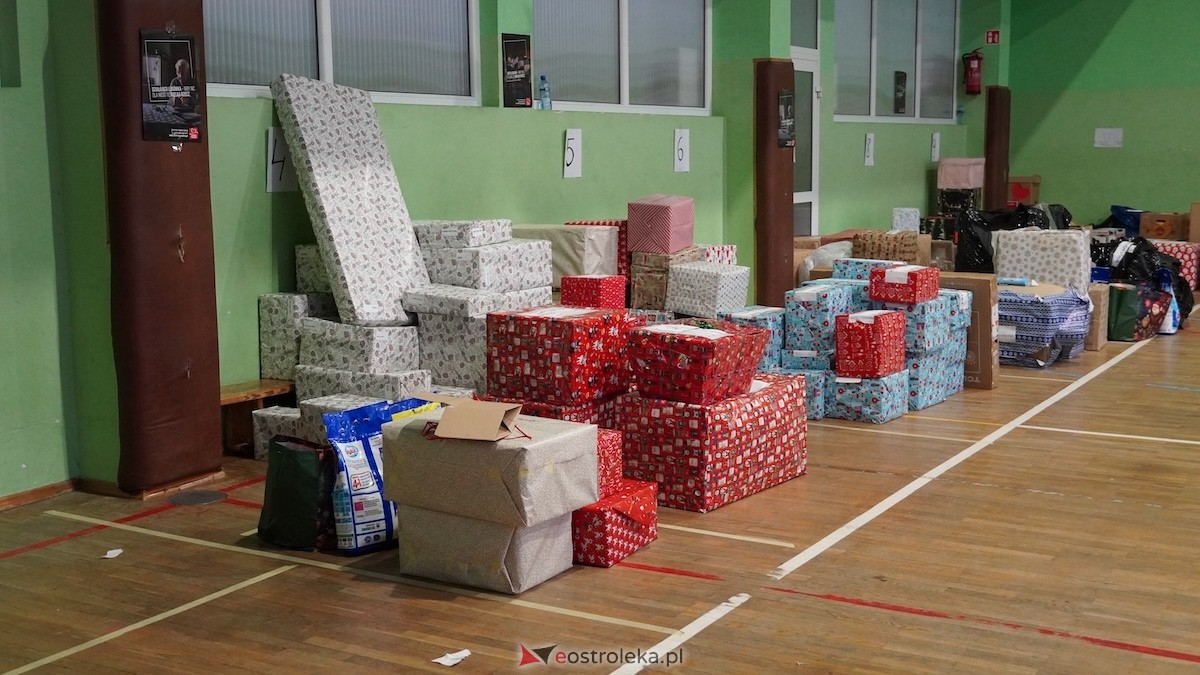 15. edycja Szlachetnej Paczki w Ostrołęce [14.12.2025] - zdjęcie #120 - eOstroleka.pl