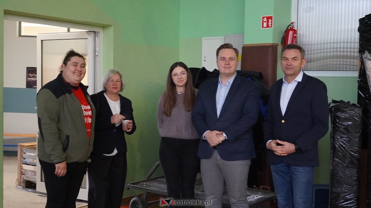 15. edycja Szlachetnej Paczki w Ostrołęce [14.12.2025] - zdjęcie #80 - eOstroleka.pl