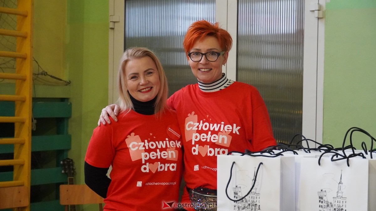 15. edycja Szlachetnej Paczki w Ostrołęce [14.12.2025] - zdjęcie #70 - eOstroleka.pl