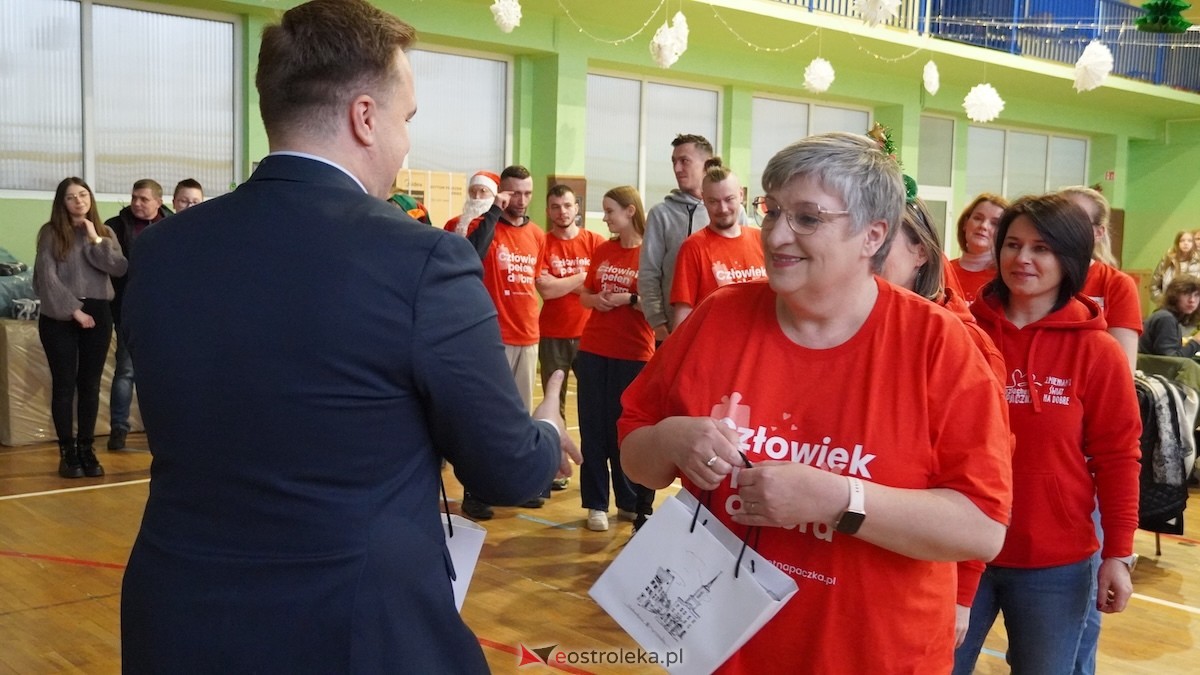 15. edycja Szlachetnej Paczki w Ostrołęce [14.12.2025] - zdjęcie #43 - eOstroleka.pl