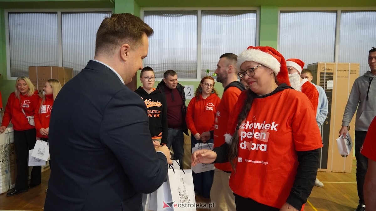 15. edycja Szlachetnej Paczki w Ostrołęce [14.12.2025] - zdjęcie #37 - eOstroleka.pl
