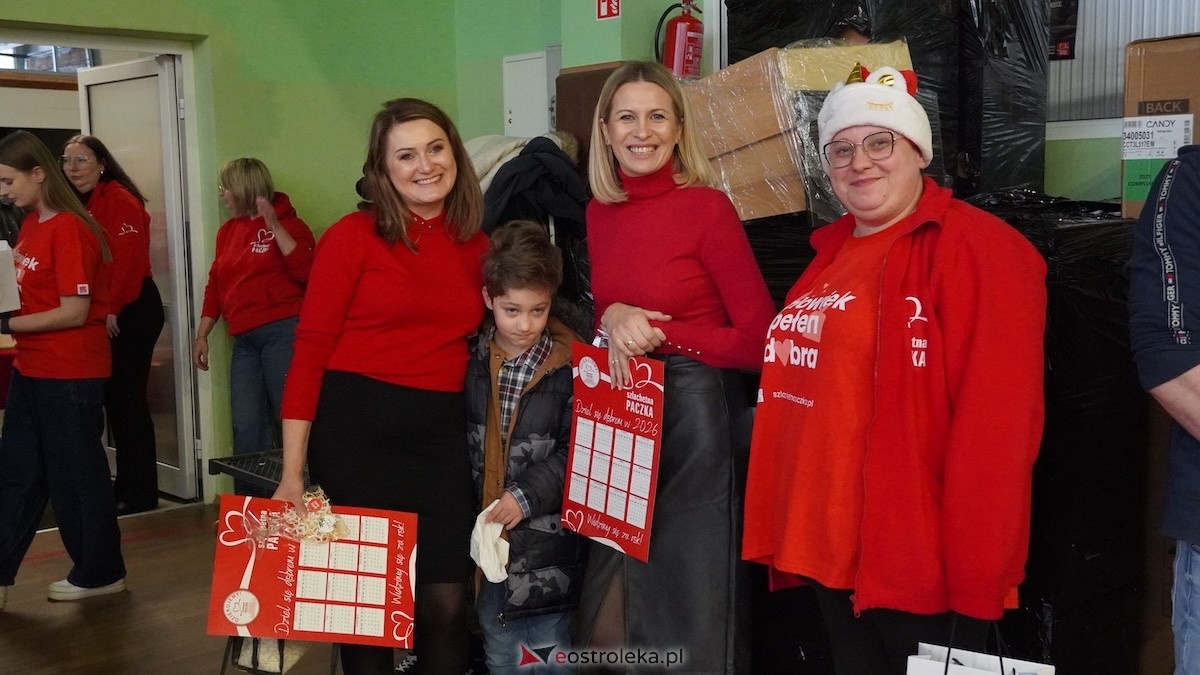 15. edycja Szlachetnej Paczki w Ostrołęce [14.12.2025] - zdjęcie #33 - eOstroleka.pl