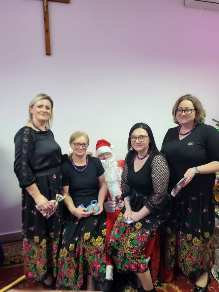 III edycja Przeglądu Kolęd i Pastorałek w Milewie Wielkim [13.12.2025] - zdjęcie #5 - eOstroleka.pl