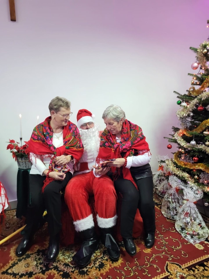 III edycja Przeglądu Kolęd i Pastorałek w Milewie Wielkim [13.12.2025] - zdjęcie #2 - eOstroleka.pl
