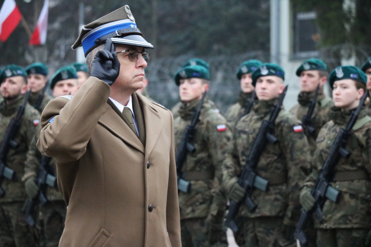 Przysięga wojskowa w Przasnyszu [13.12.2025] - zdjęcie #8 - eOstroleka.pl