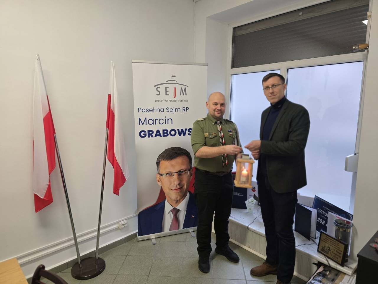 Betlejemskie Światło Pokoju w Ostrołęce [15.12.2025] - zdjęcie #5 - eOstroleka.pl