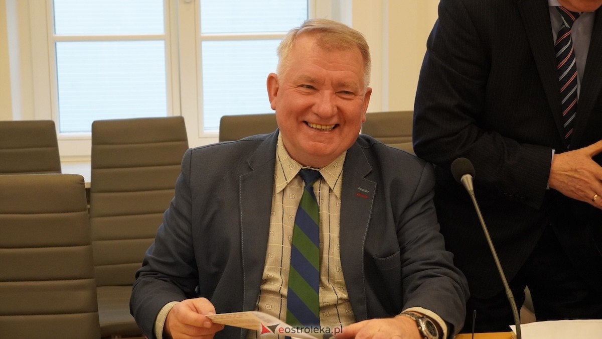 Ruszyła najważniejsza sesja rady powiatu [16.12.2025] - zdjęcie #65 - eOstroleka.pl