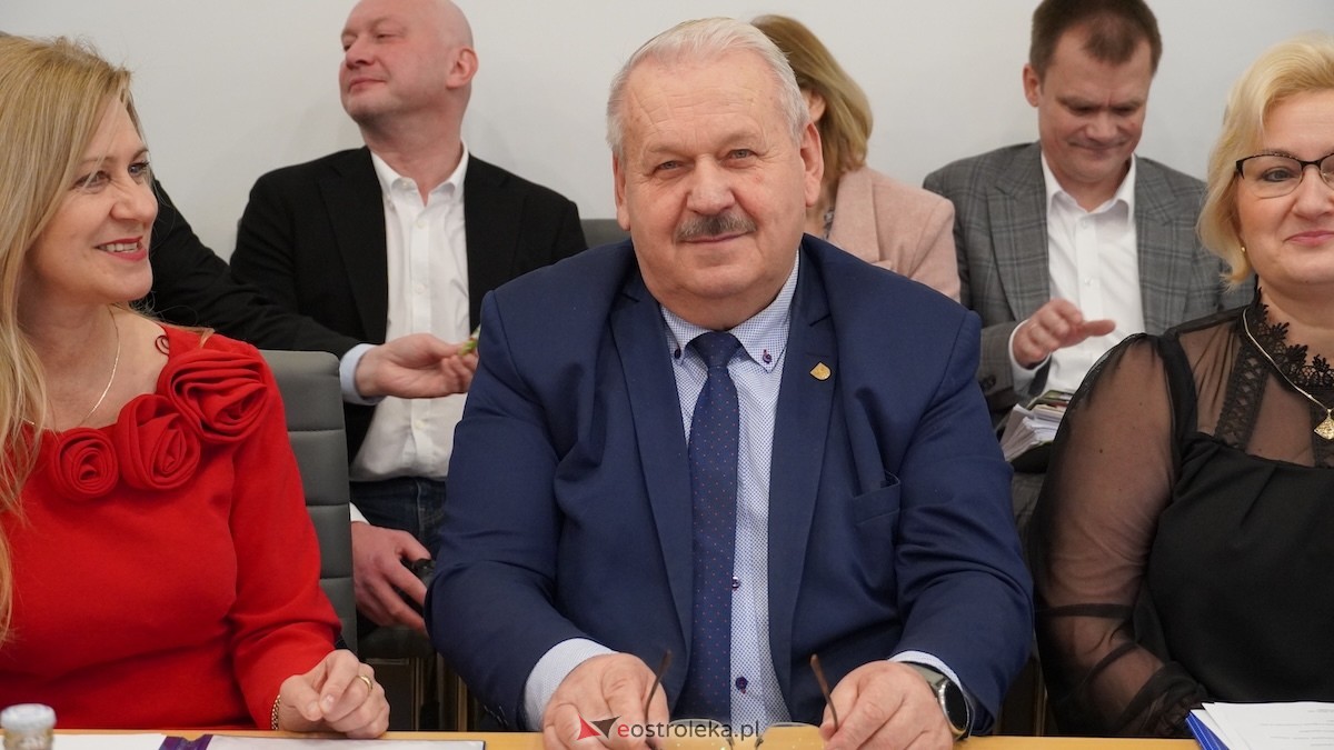 Ruszyła najważniejsza sesja rady powiatu [16.12.2025] - zdjęcie #59 - eOstroleka.pl