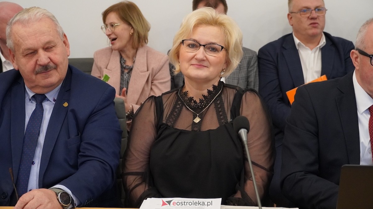Ruszyła najważniejsza sesja rady powiatu [16.12.2025] - zdjęcie #58 - eOstroleka.pl