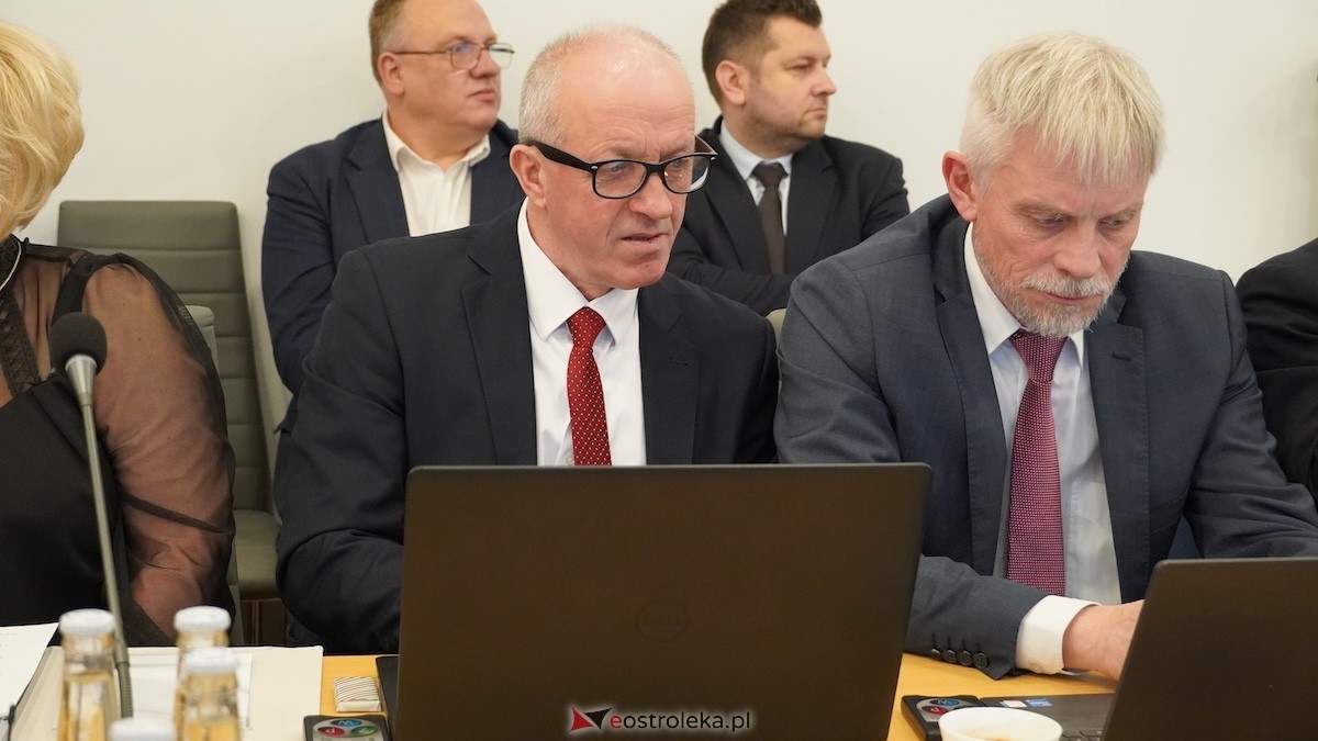Ruszyła najważniejsza sesja rady powiatu [16.12.2025] - zdjęcie #55 - eOstroleka.pl