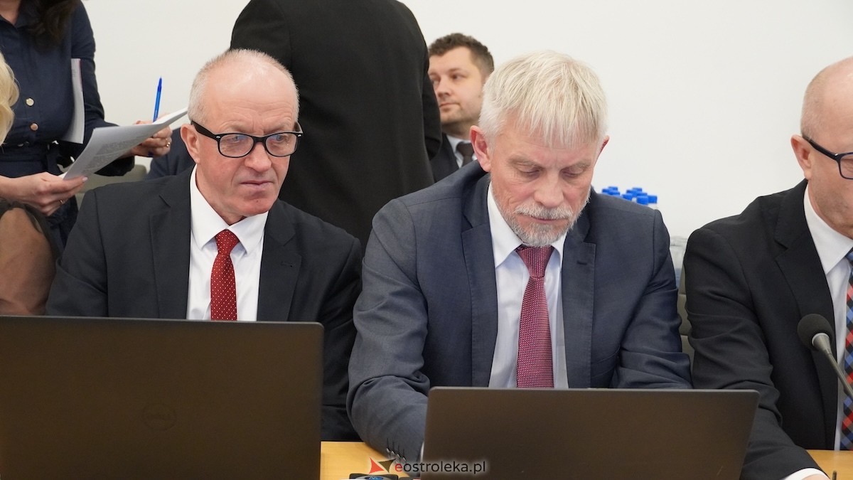 Ruszyła najważniejsza sesja rady powiatu [16.12.2025] - zdjęcie #54 - eOstroleka.pl