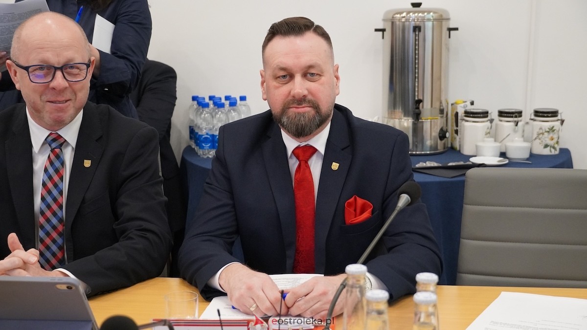 Ruszyła najważniejsza sesja rady powiatu [16.12.2025] - zdjęcie #49 - eOstroleka.pl