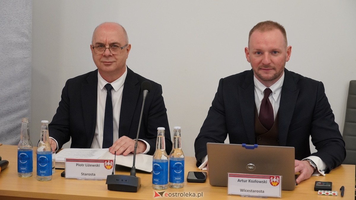 Ruszyła najważniejsza sesja rady powiatu [16.12.2025] - zdjęcie #40 - eOstroleka.pl