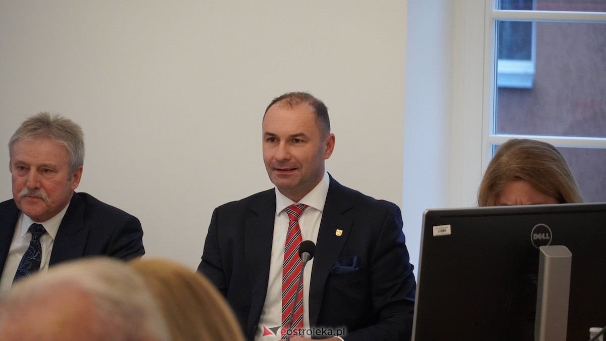 Ruszyła najważniejsza sesja rady powiatu [16.12.2025] - zdjęcie #26 - eOstroleka.pl