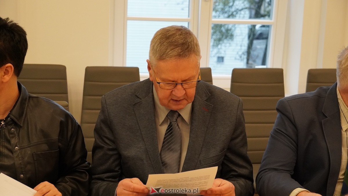 Ruszyła najważniejsza sesja rady powiatu [16.12.2025] - zdjęcie #24 - eOstroleka.pl