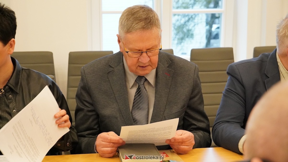 Ruszyła najważniejsza sesja rady powiatu [16.12.2025] - zdjęcie #23 - eOstroleka.pl