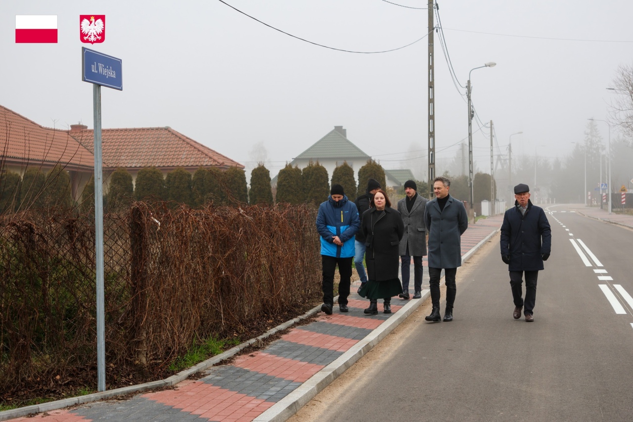 Oficjalny odbiór ulicy Wiejskiej w Ostrołęce [16.12.2025] - zdjęcie #11 - eOstroleka.pl