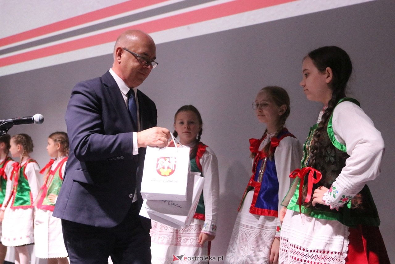 Sesja rady powiatu ostrołęckiego [16.12.2025] - zdjęcie #115 - eOstroleka.pl