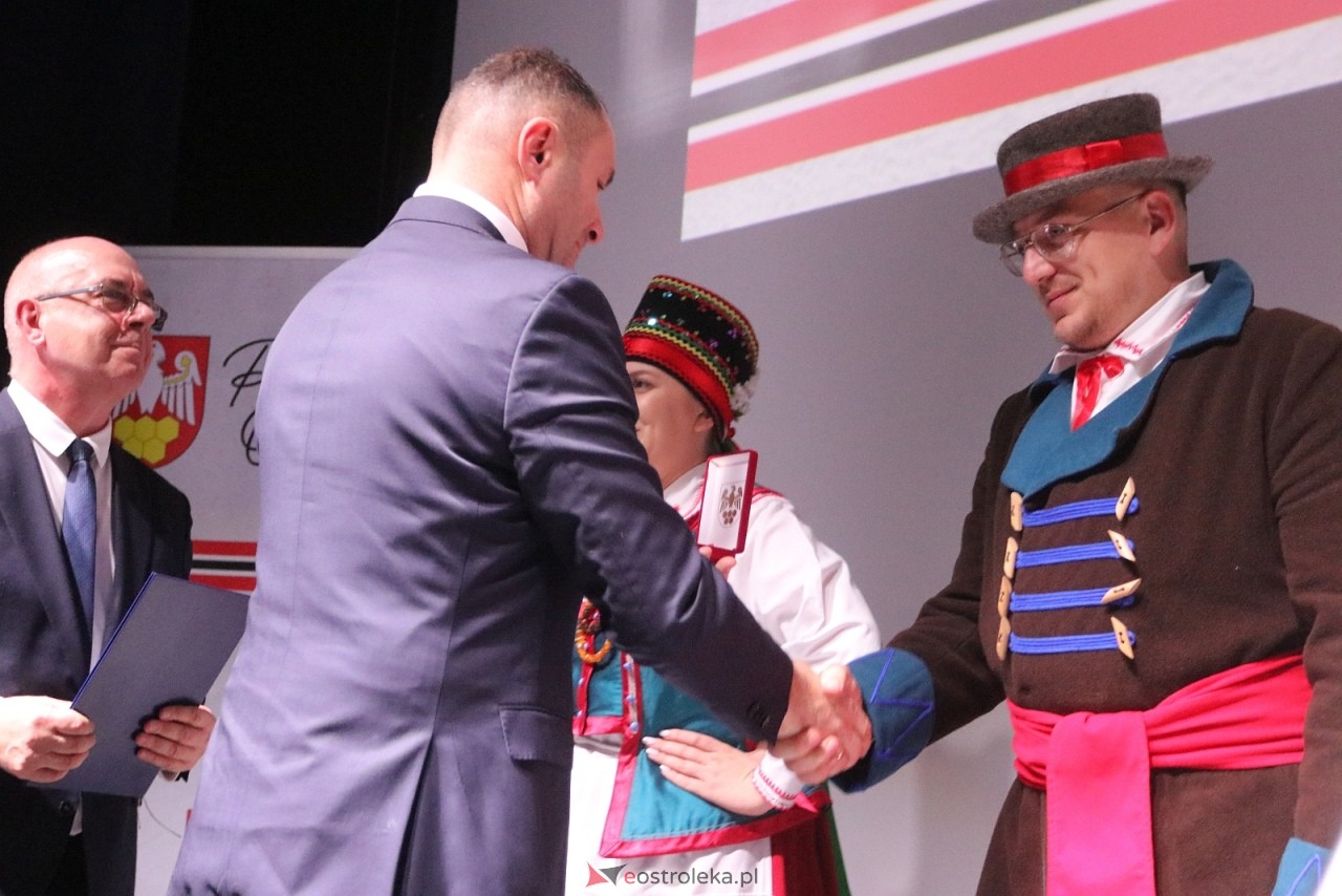 Sesja rady powiatu ostrołęckiego [16.12.2025] - zdjęcie #108 - eOstroleka.pl