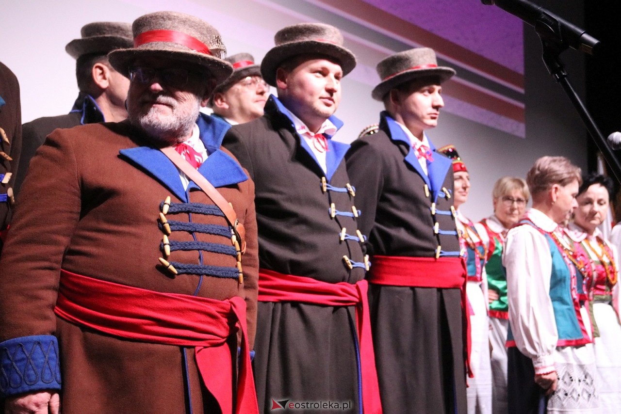 Sesja rady powiatu ostrołęckiego [16.12.2025] - zdjęcie #101 - eOstroleka.pl