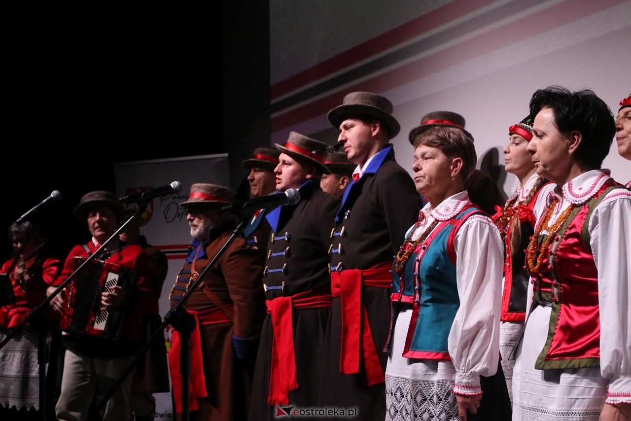 Sesja rady powiatu ostrołęckiego [16.12.2025] - zdjęcie #95 - eOstroleka.pl