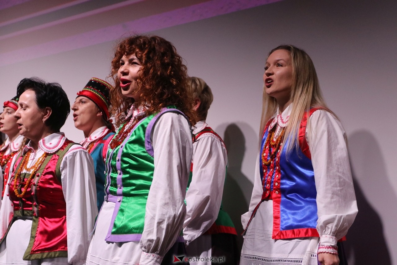 Sesja rady powiatu ostrołęckiego [16.12.2025] - zdjęcie #93 - eOstroleka.pl