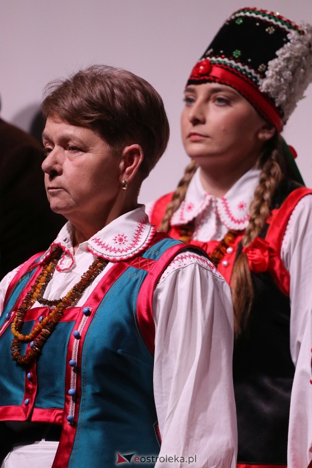 Sesja rady powiatu ostrołęckiego [16.12.2025] - zdjęcie #87 - eOstroleka.pl