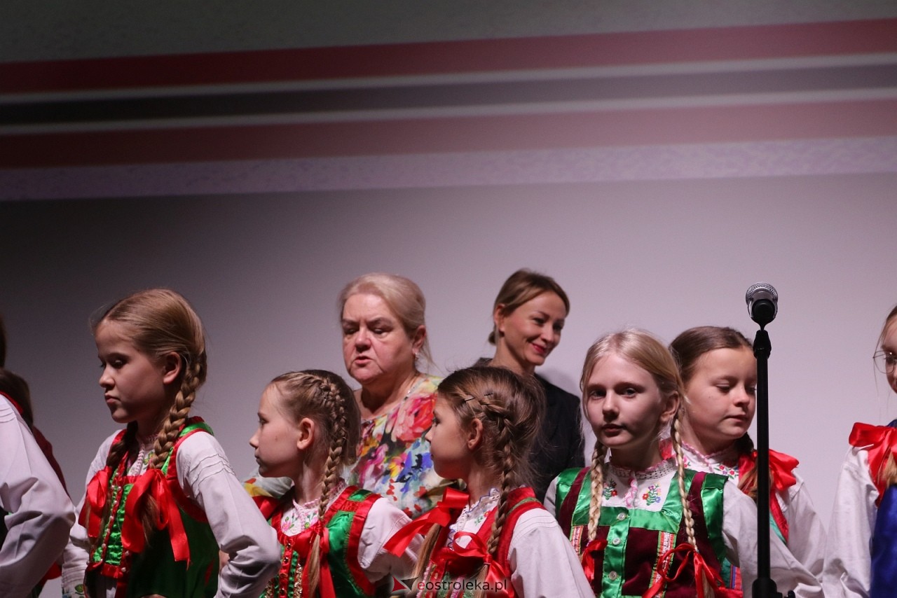 Sesja rady powiatu ostrołęckiego [16.12.2025] - zdjęcie #79 - eOstroleka.pl