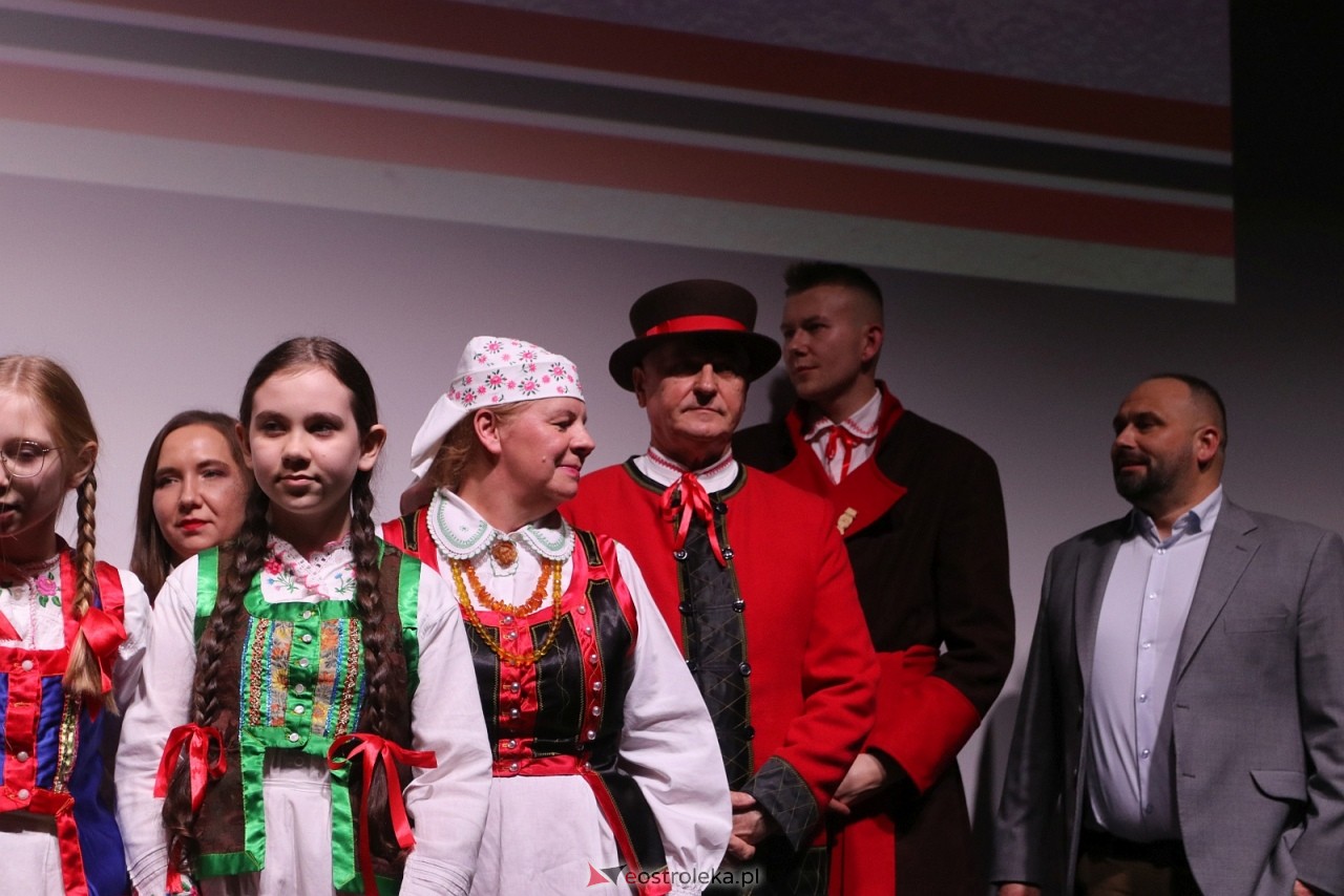 Sesja rady powiatu ostrołęckiego [16.12.2025] - zdjęcie #78 - eOstroleka.pl