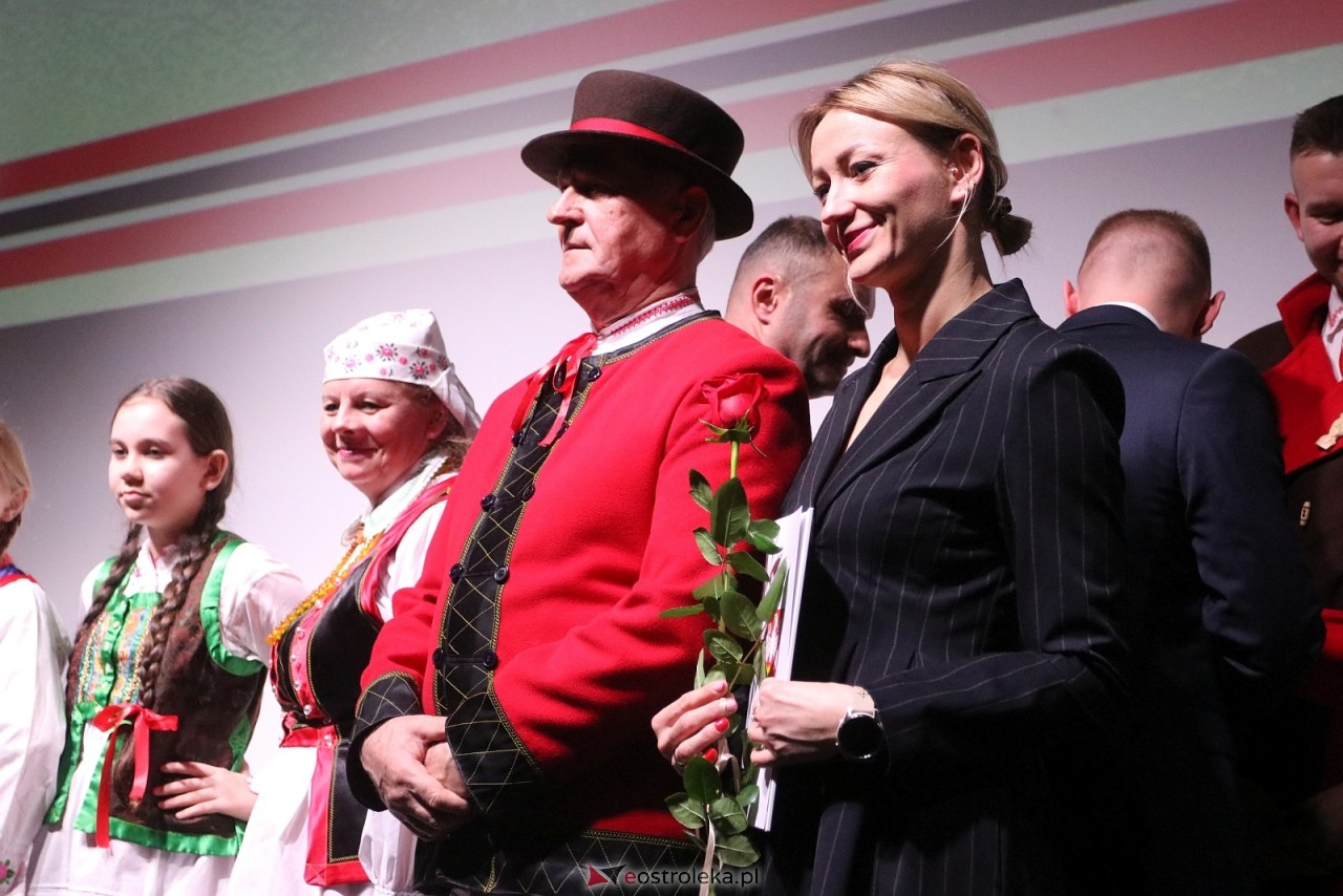 Sesja rady powiatu ostrołęckiego [16.12.2025] - zdjęcie #74 - eOstroleka.pl