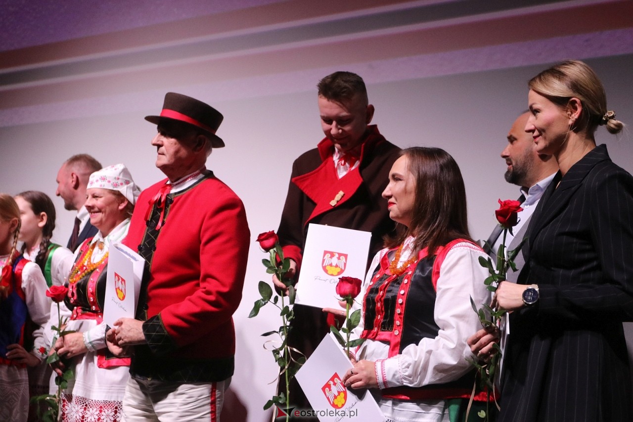 Sesja rady powiatu ostrołęckiego [16.12.2025] - zdjęcie #70 - eOstroleka.pl