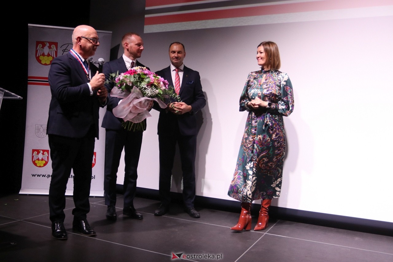 Sesja rady powiatu ostrołęckiego [16.12.2025] - zdjęcie #45 - eOstroleka.pl