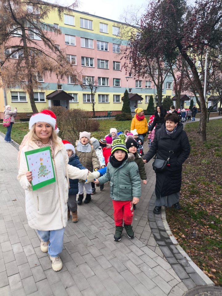 Niech słodka gwiazdka zaświeci PM nr 8 z akcją charytatywną dla potrzebujących [17.12.2025] - zdjęcie #57 - eOstroleka.pl