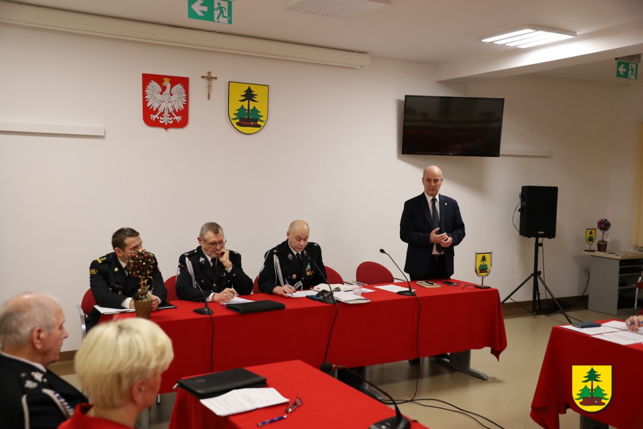 Posiedzenie Zarządu Oddziału Gminnego ZOSP RP w Lelisie [16.12.2025] - zdjęcie #10 - eOstroleka.pl